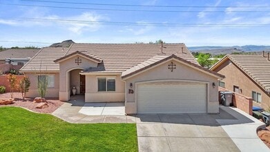 Building Photo - 1173 Snow Canyon Pkwy