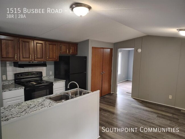 Building Photo - 1515 Busbee Rd