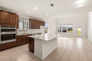 Foto del edificio - 212 Sand Lily Ln