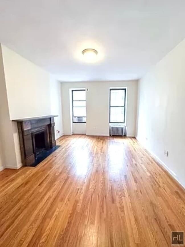 Building Photo - East 84th Street
