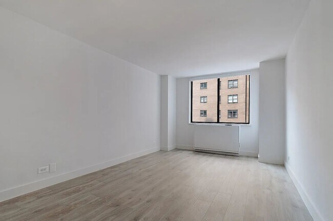 Foto del edificio - 300 Mercer St
