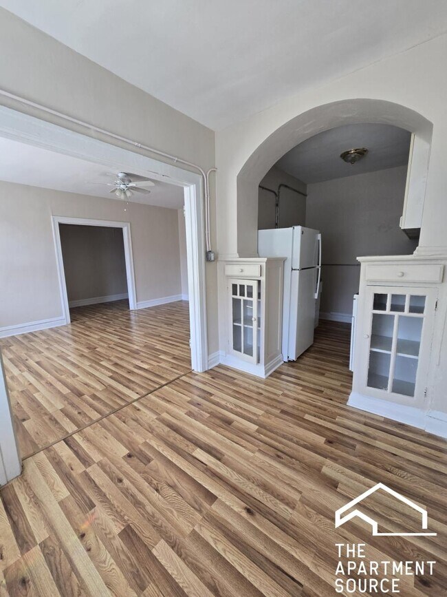 Foto del edificio - 1333 W Birchwood Ave