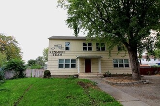 Building Photo - 1318 Marshall Ave