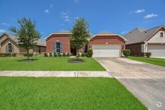 Building Photo - 2715 Farlow Ln