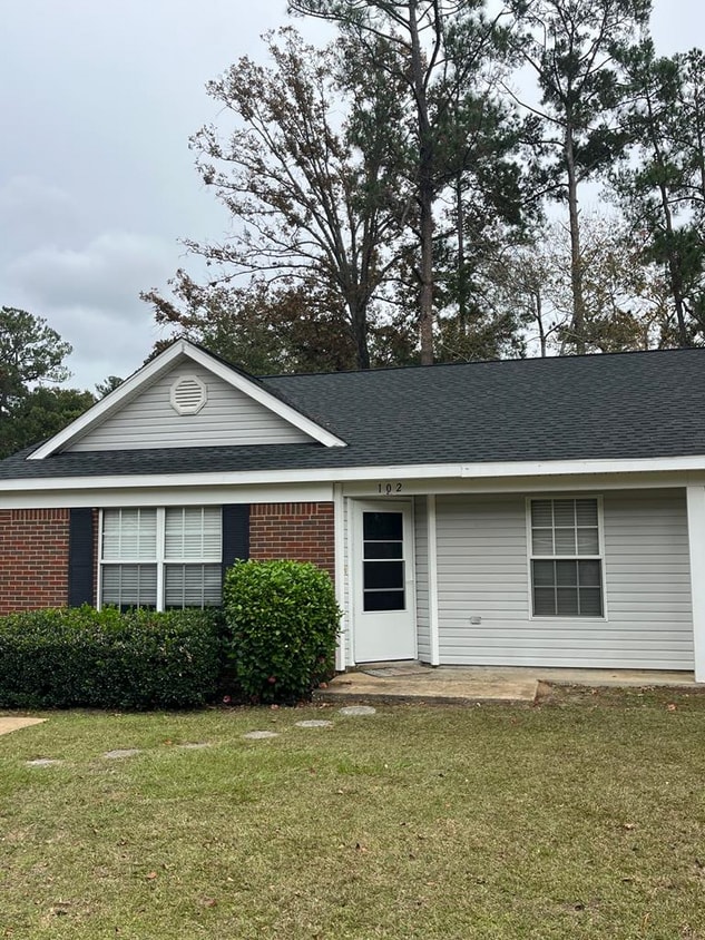 102 Cove Landing Dr, Thomasville, GA 31792 House Rental in