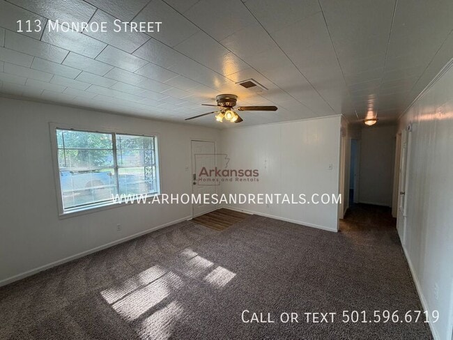 Building Photo - 113 N Monroe St