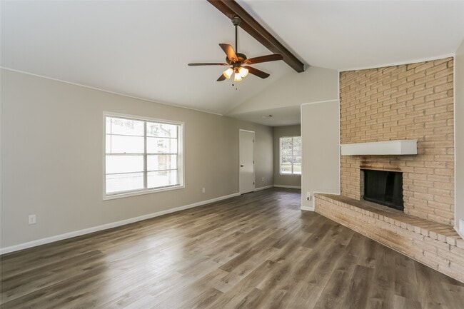 Building Photo - 10402 Sagetree Dr