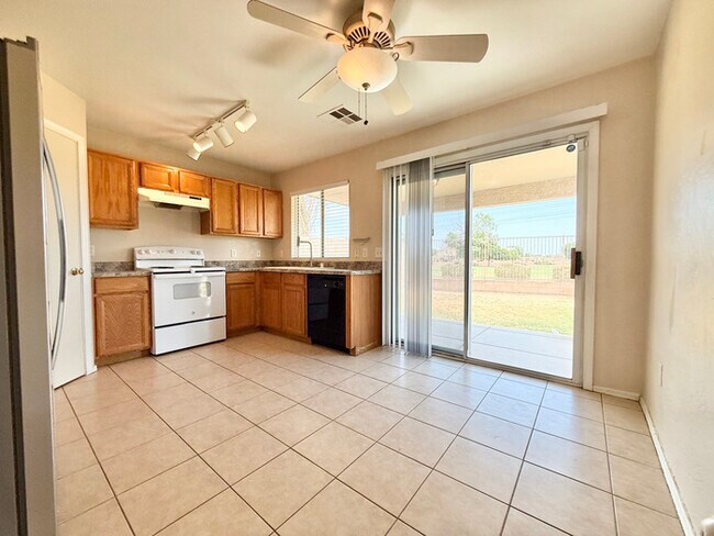 Foto del edificio - Fabulous 3-Bedroom home For Rent!!