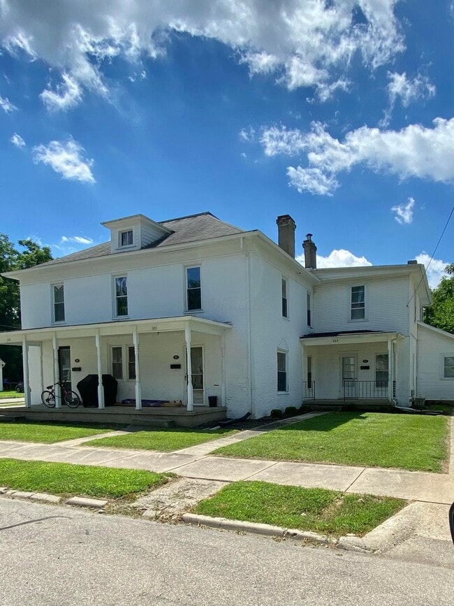 Building Photo - 203 E Reynolds St