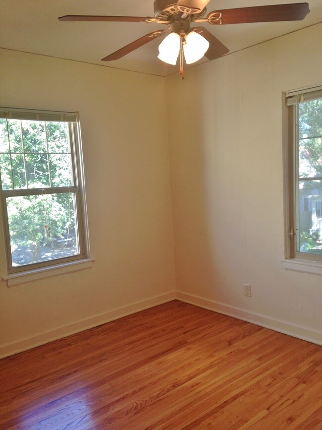 Garfield Avenue Apartments Rentals Minneapolis, MN