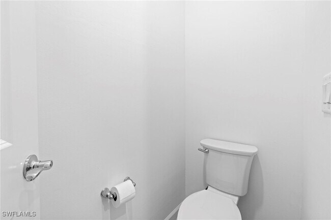 Building Photo - 1854 Amador Ct