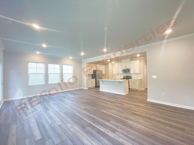 Foto del edificio - Brand new 3-bedroom, 2.5-bath home in Edge...