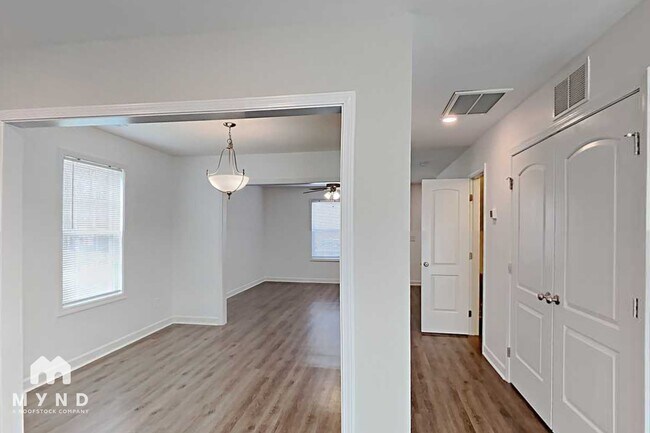Foto del edificio - 329 Kimball St