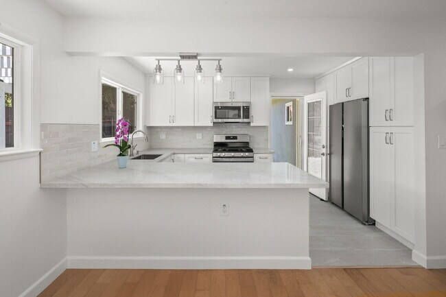 Foto del edificio - Welcome to your rare gem, dream home in Clairemont, San Diego!