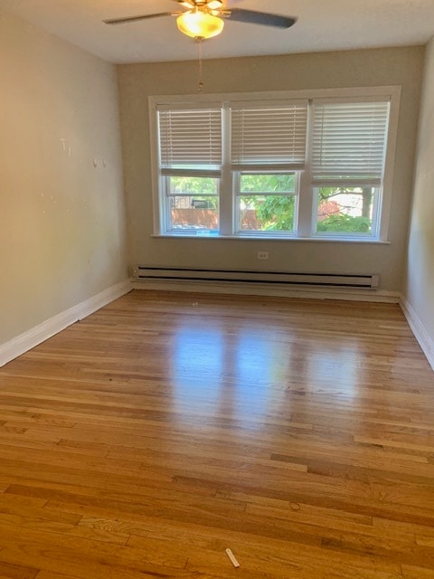 Building Photo - 3915 N Southport Ave