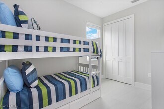 Building Photo - 26961 N Riverside Dr