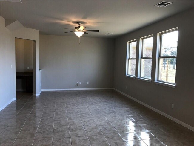 Building Photo - 801 Melda Street, Leander, TX 78641 - 5 BR...