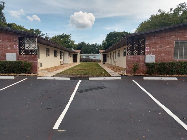 Photo - 148 NW 40th Ct Apartment
