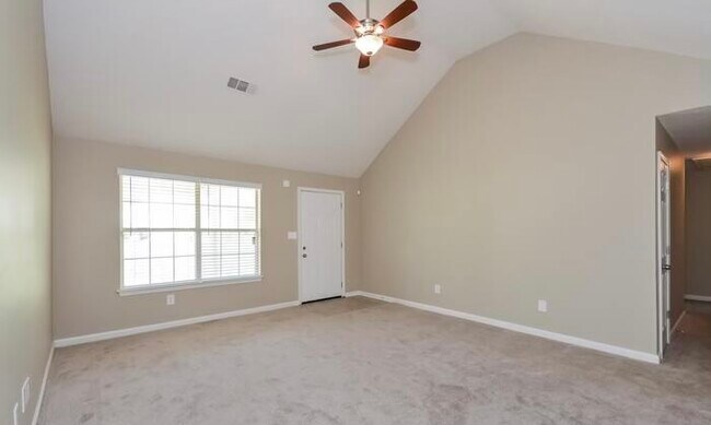 Building Photo - 4020 Monarch Dr