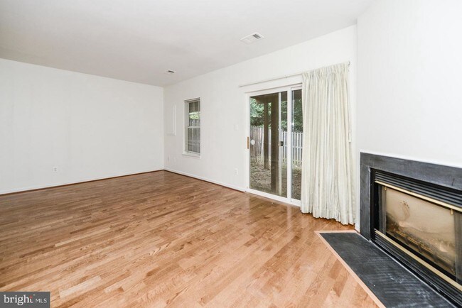 Building Photo - 4703 Caronia Way