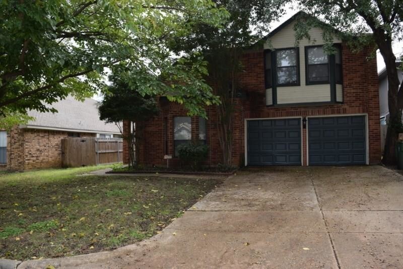 Primary Photo - 814 Ashmount Ln
