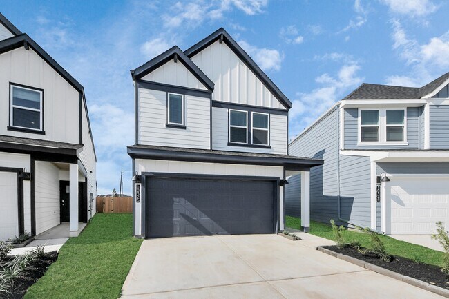 Building Photo - 10326 Penryn Frst Trl