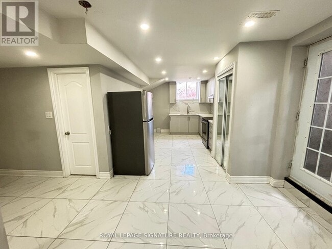 Building Photo - 59 Jayfield Rd