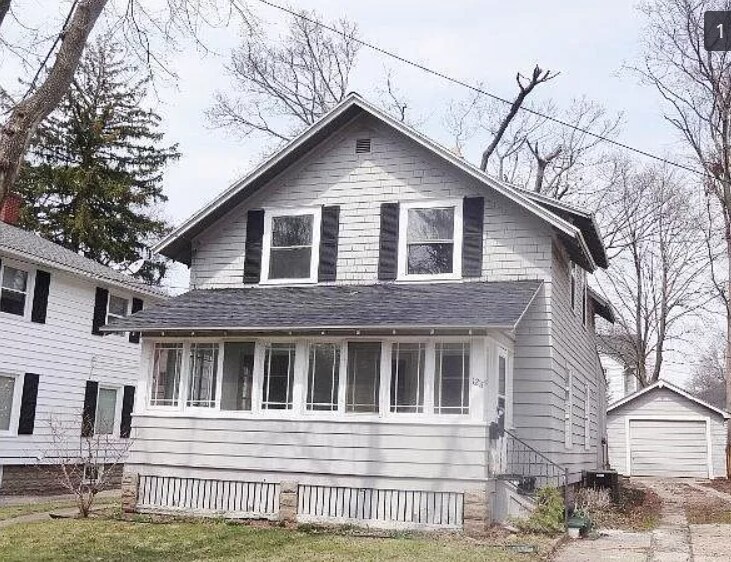 1211 Perry St, Albion, MI 49224 House Rental in Albion, MI