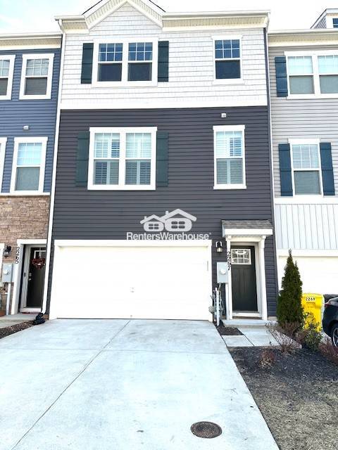 Building Photo - 2267 Kelston Pl