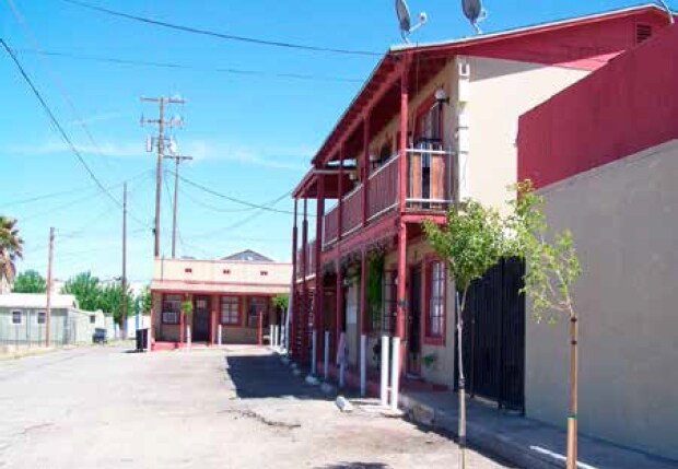 Foto del edificio - 405 N 1st Ave