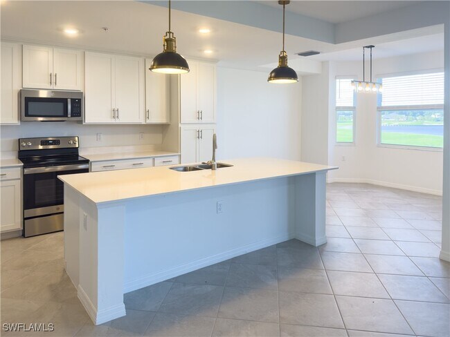 Building Photo - 5629 Double Eagle Cir