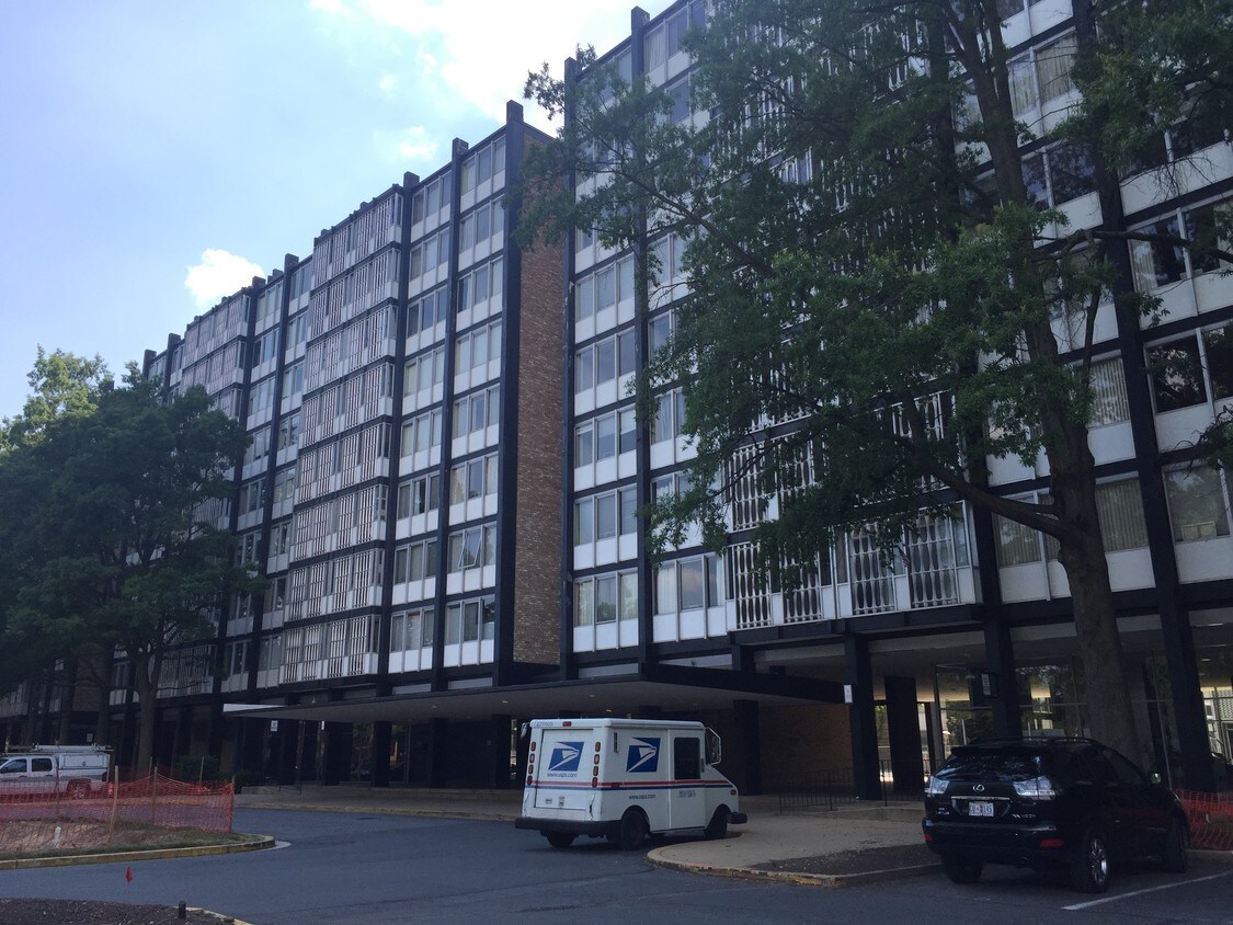 Foto principal - 1311 Delaware Ave SW