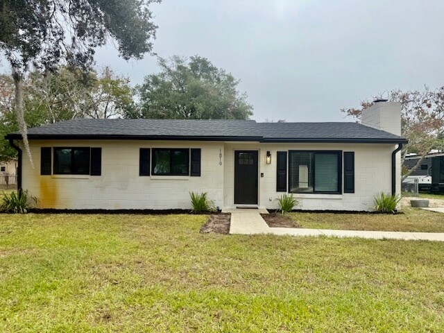 Foto del edificio - 1819 Oak St