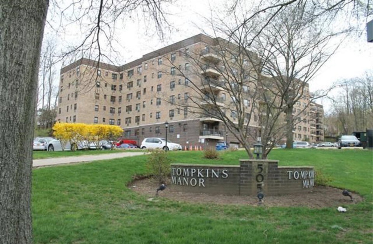 505 Central Ave, White Plains, NY 10606 Condo for Rent in White
