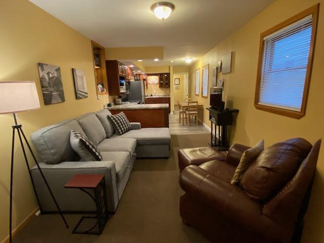 Foto del edificio - 12401 Fairview Ct