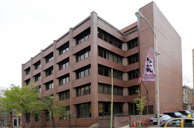 Foto del edificio - 125 N 4th St