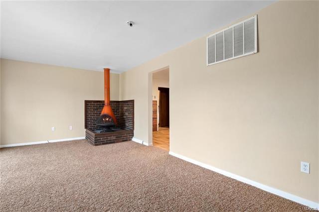 Building Photo - 1712 Anna Rose Dr