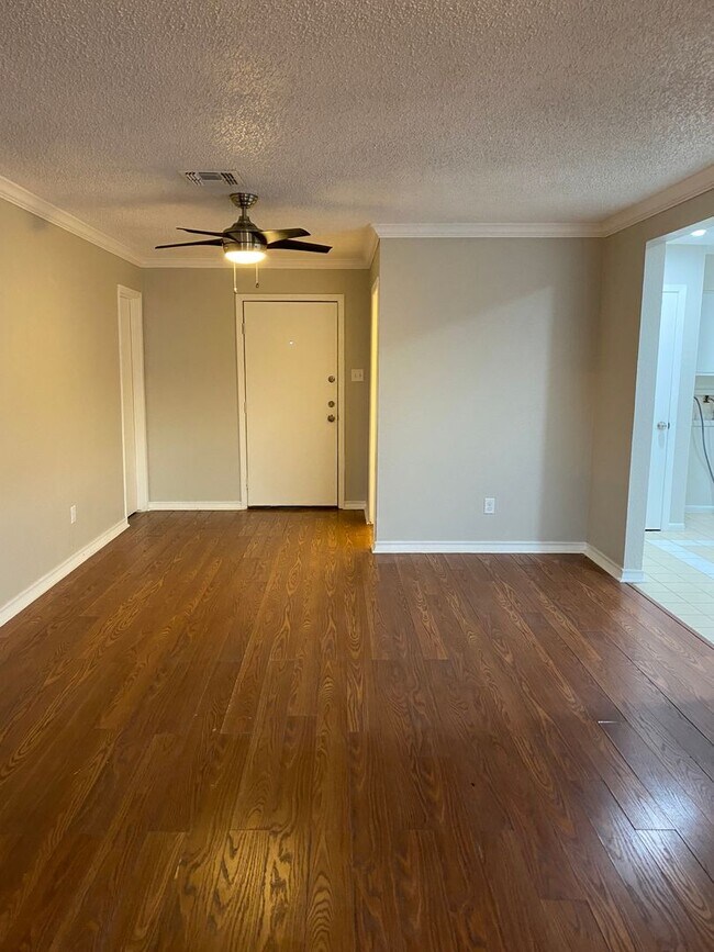 Foto del edificio - Upgraded large 3/2.5 bath Townhome, Portla...
