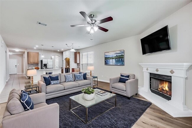Building Photo - 203 Arrowhead Trail