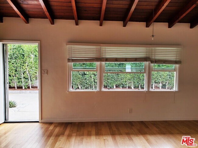 Foto del edificio - 2309 31st St