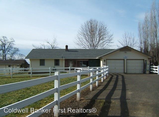 Foto principal - 5774 Russell Creek Rd