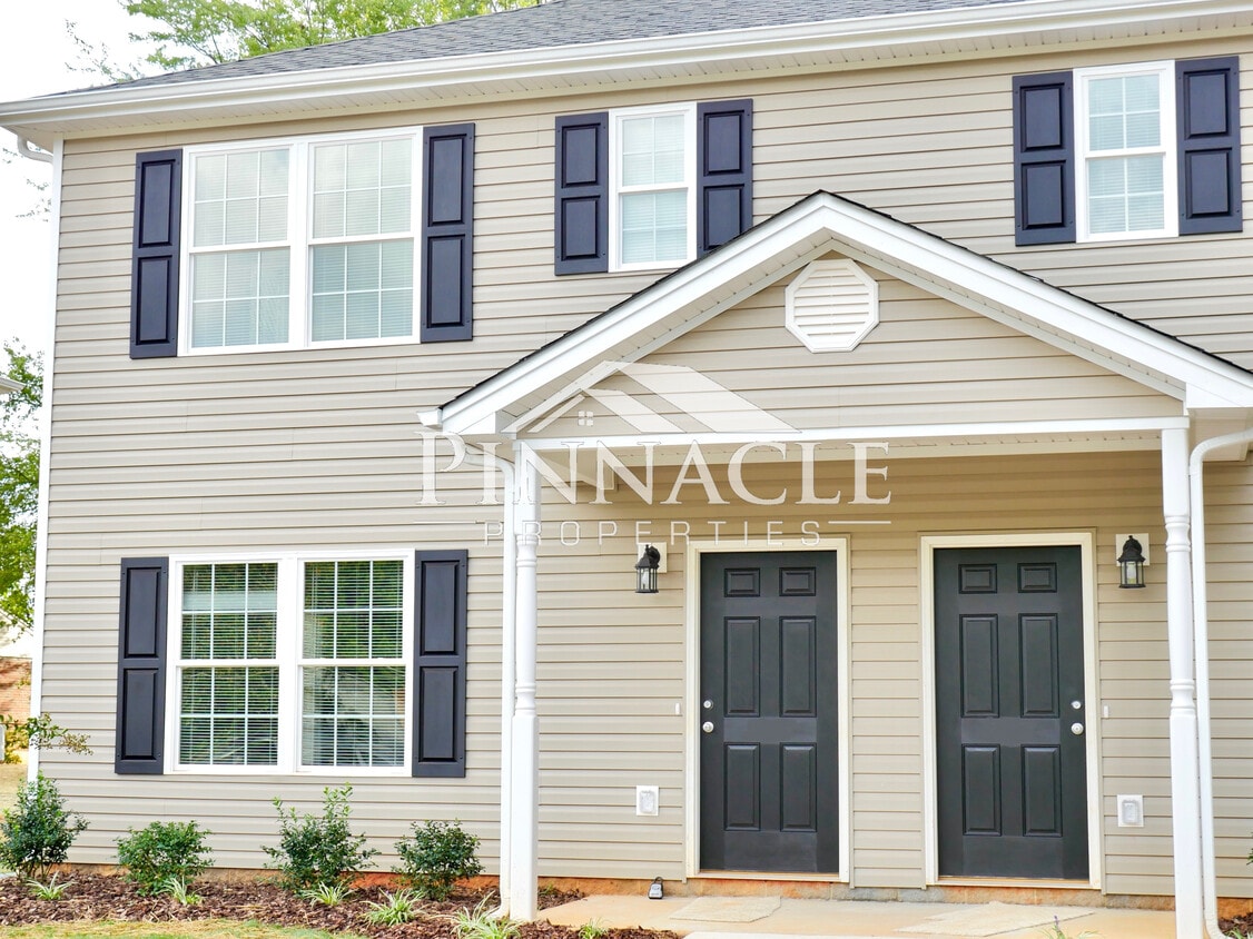 Primary Photo - 592 Leesville Rd