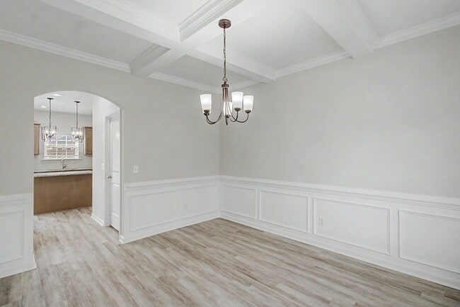 Building Photo - 319 Herty Ln