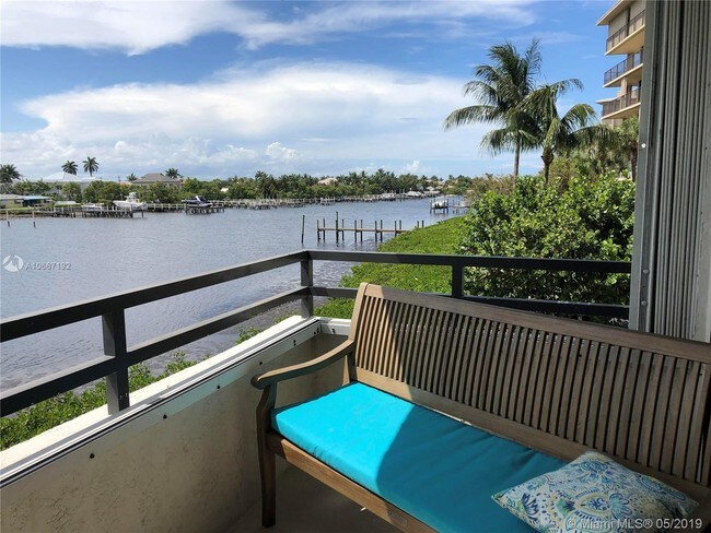 Foto del edificio - 3555 S Ocean Blvd