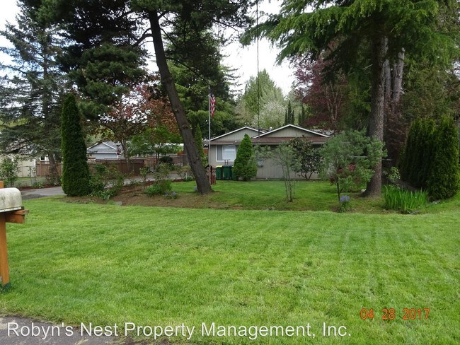 Building Photo - 8405 SW Mapleleaf St