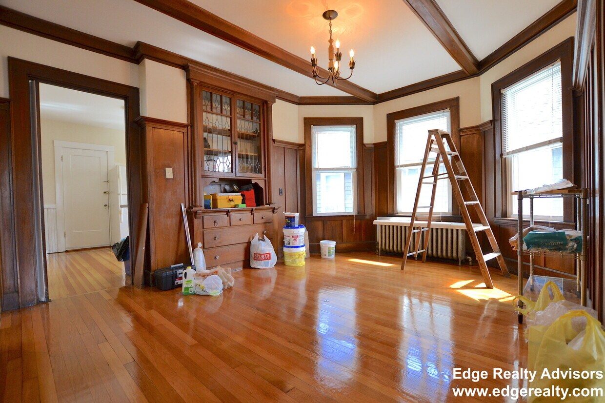 Primary Photo - 21 Boulevard Ter