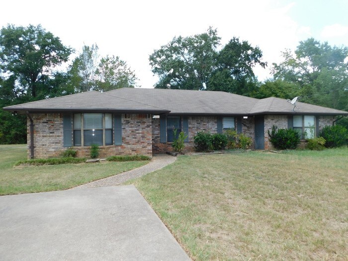 Charming 2 Bedroom Duplex in South Tyler! Townhouse for Rent in Tyler
