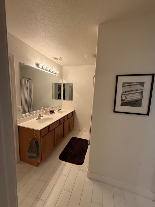 Foto del edificio - 3328 W Belle Ave