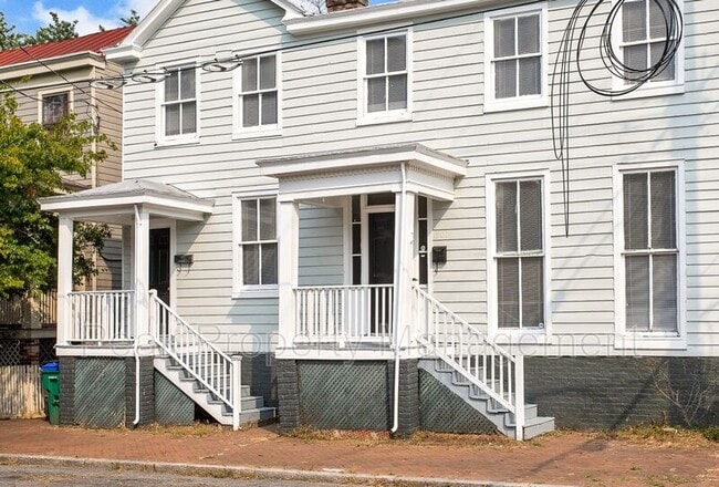 Building Photo - 501 N 28th St