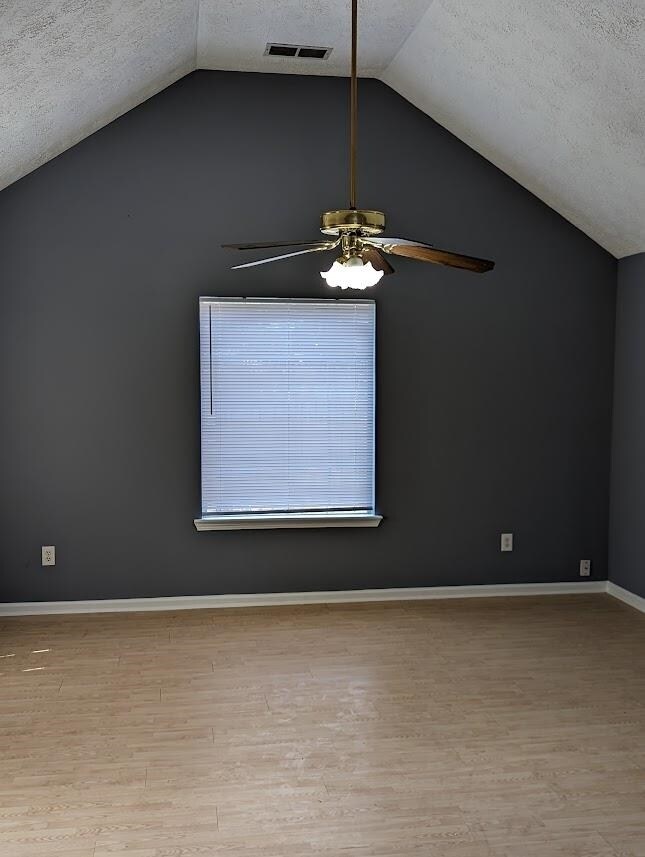 Building Photo - 5927 Farmbrook Ln